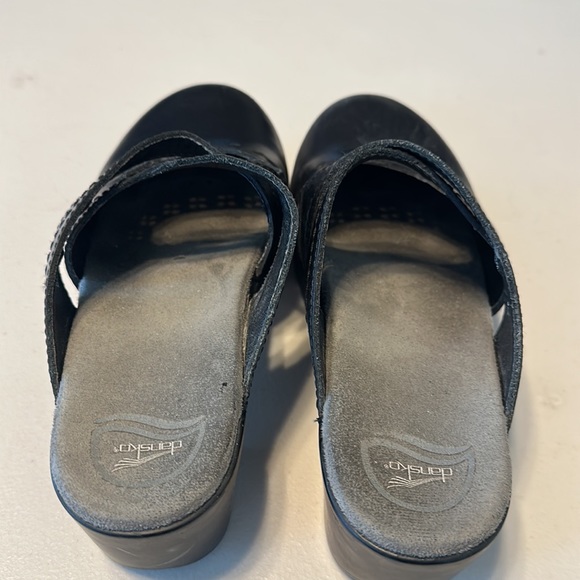 Dansko Black with cute cutout - Sz 40 US 9.5 - Picture 2 of 8